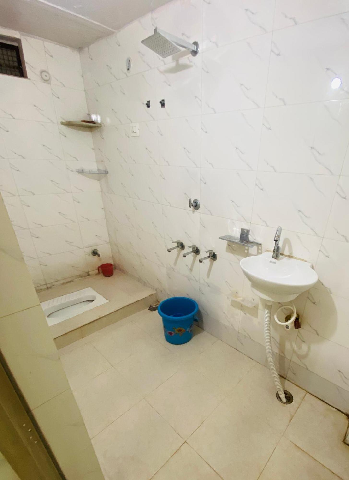 Nirupam Sadan Homestay Vrindavan Luaran gambar
